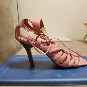 Pink crisscross ankle heel